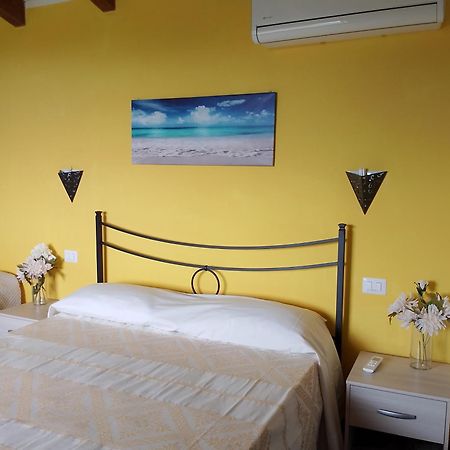 Gli Olivastri: Mediterranean Oasis with Pool and Sea View Aglientu Exterior photo