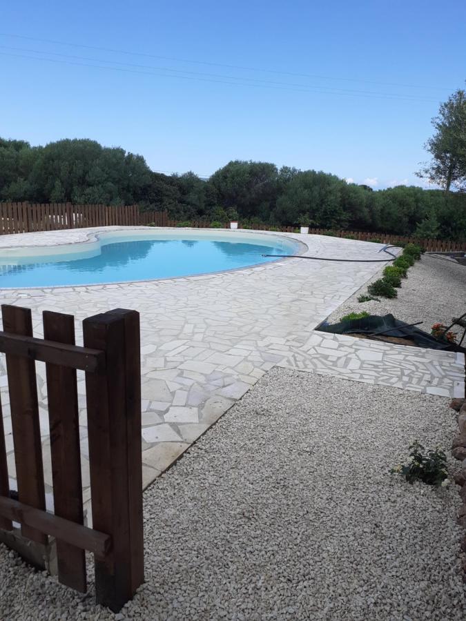 Gli Olivastri: Mediterranean Oasis with Pool and Sea View Aglientu Exterior photo