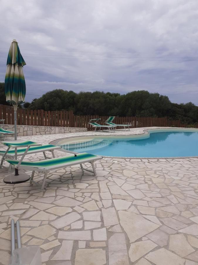 Gli Olivastri: Mediterranean Oasis with Pool and Sea View Aglientu Exterior photo